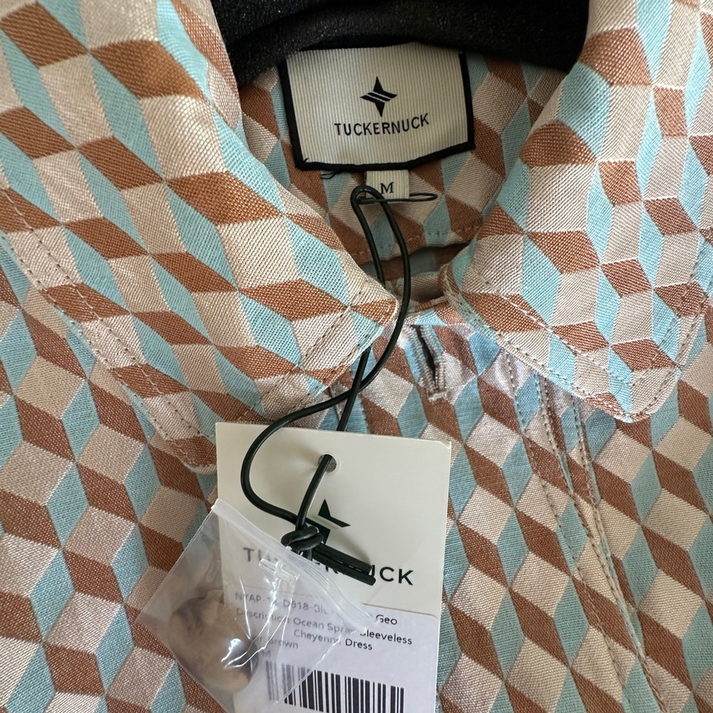 Tuckernuck Sleeveless Ocean Spray Cheyenne Dress in Beige and Light Blue Med - Picture 3 of 7